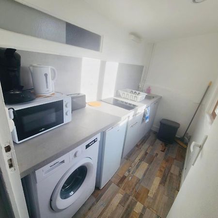 Appart Chu Rouen Lapeche Topskyhome Bagian luar foto